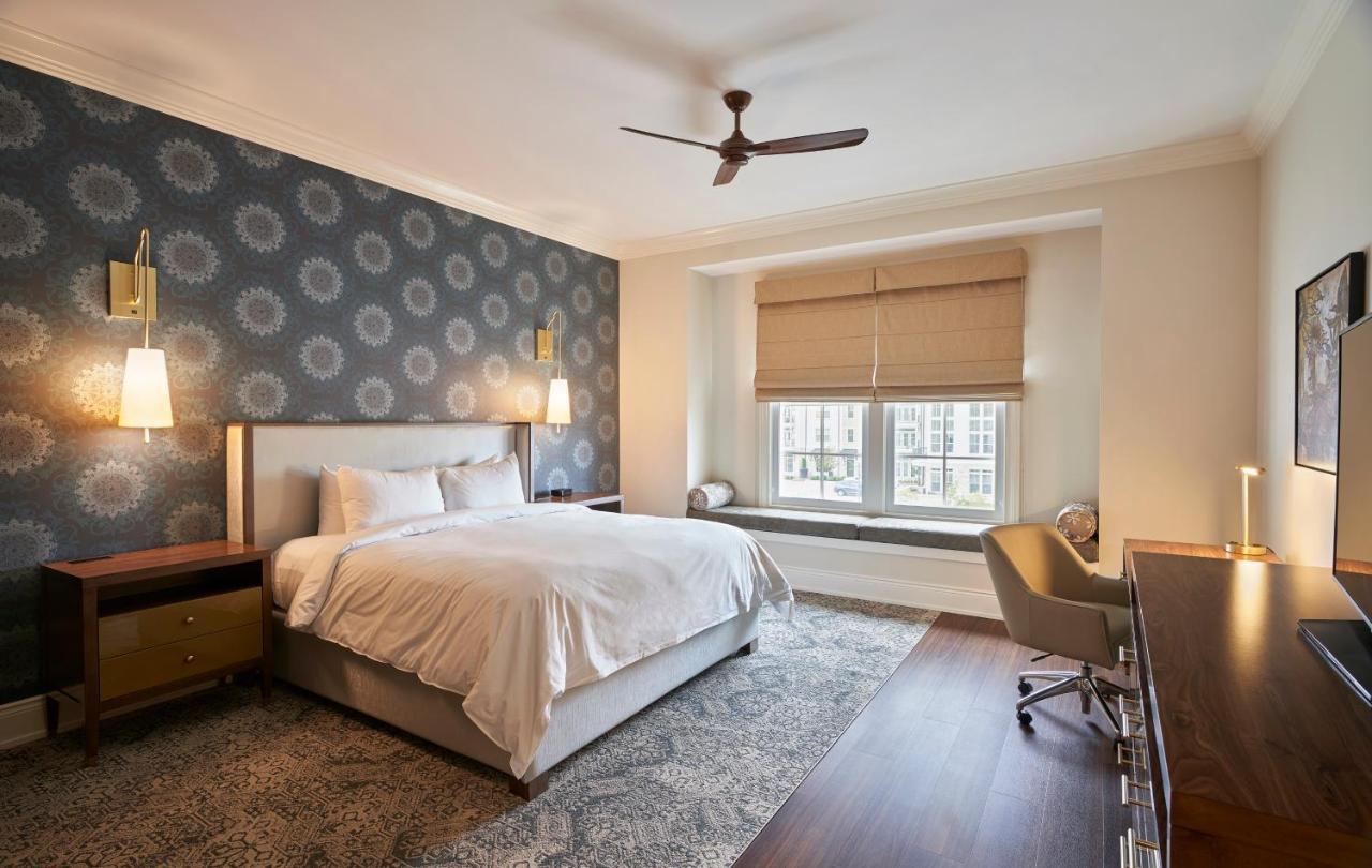 The Inn At Meadowbrook Overland Park Bagian luar foto
