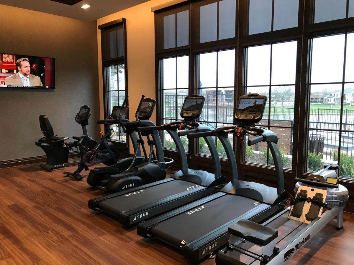 The Inn At Meadowbrook Overland Park Bagian luar foto