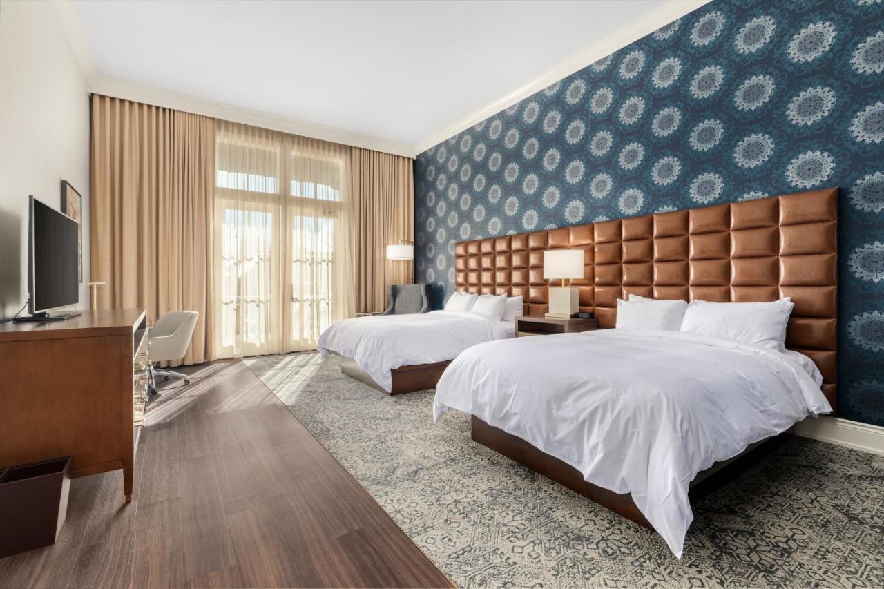 The Inn At Meadowbrook Overland Park Bagian luar foto