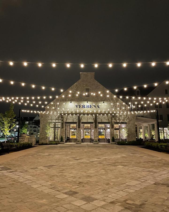 The Inn At Meadowbrook Overland Park Bagian luar foto